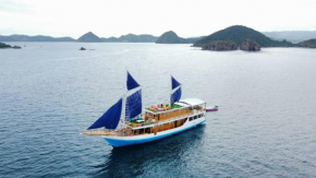 Boats Open Trip Komodo 3D2N